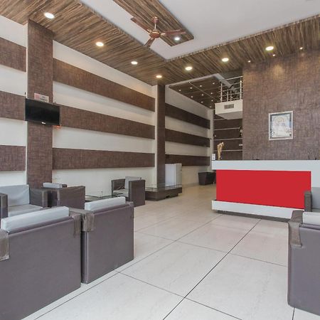 Hotel Mehar Residency Индор Екстериор снимка